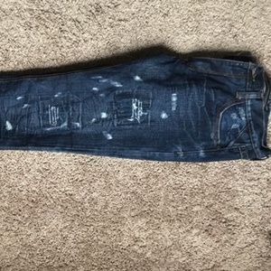 Distress Jeans